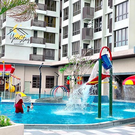 Seaview Poolview Cityview Baliresidence Video Game 5Minjonker Malacca Екстериор снимка