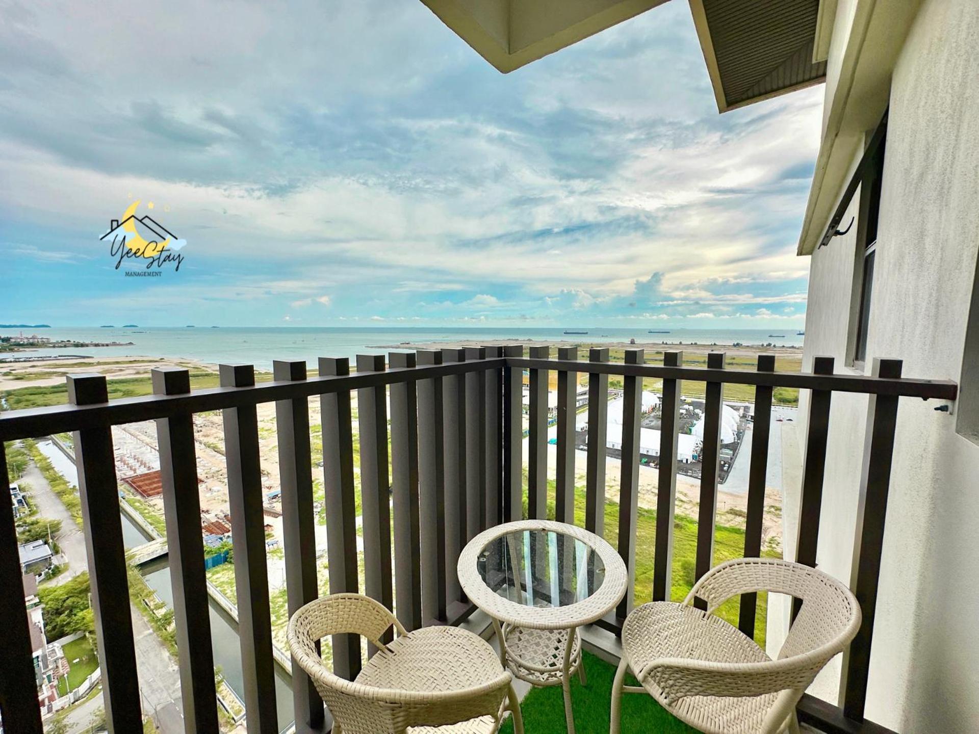 Seaview Poolview Cityview Baliresidence Video Game 5Minjonker Malacca Екстериор снимка
